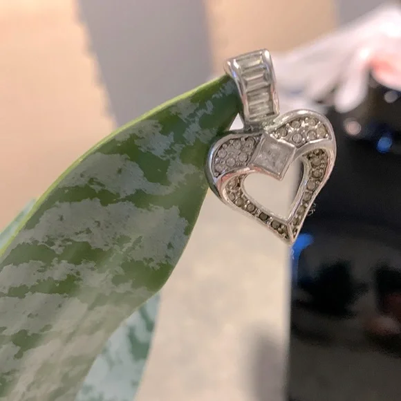 CZ heart pendant - Picture 1 of 3